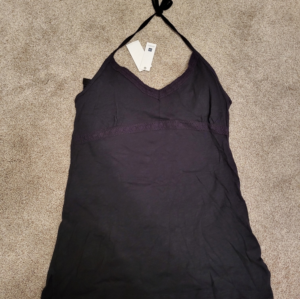 GAP tank - Picture 2 of 4
